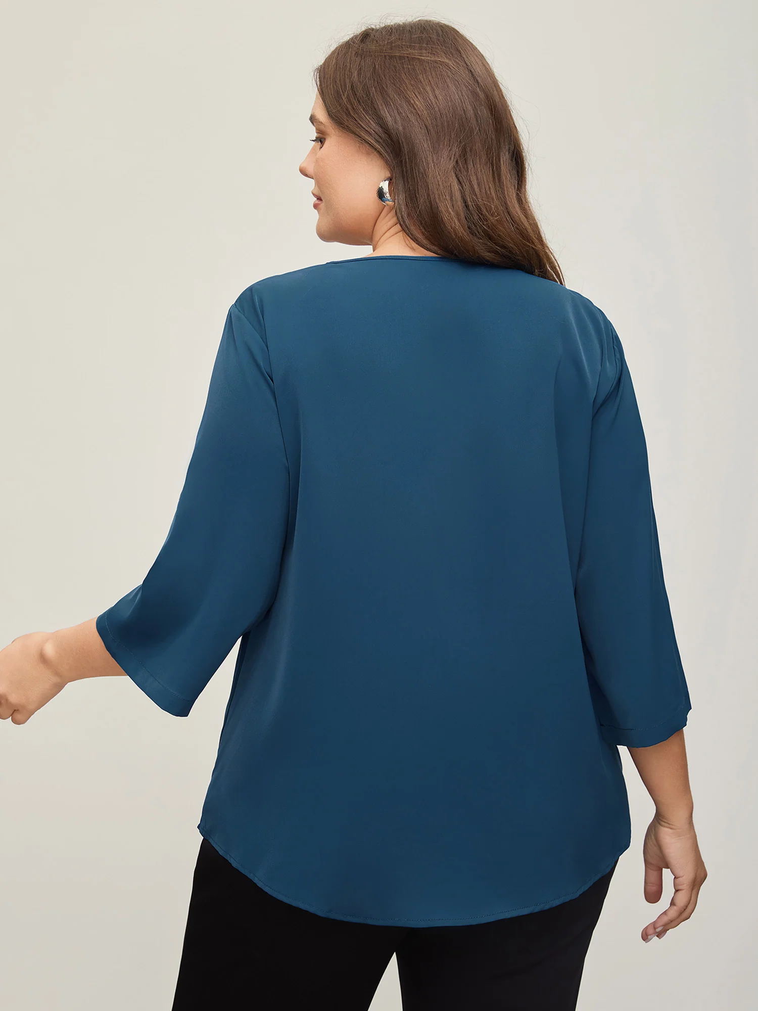 V Neck Plain Pleated Tab Sleeve Blouse - Image 4