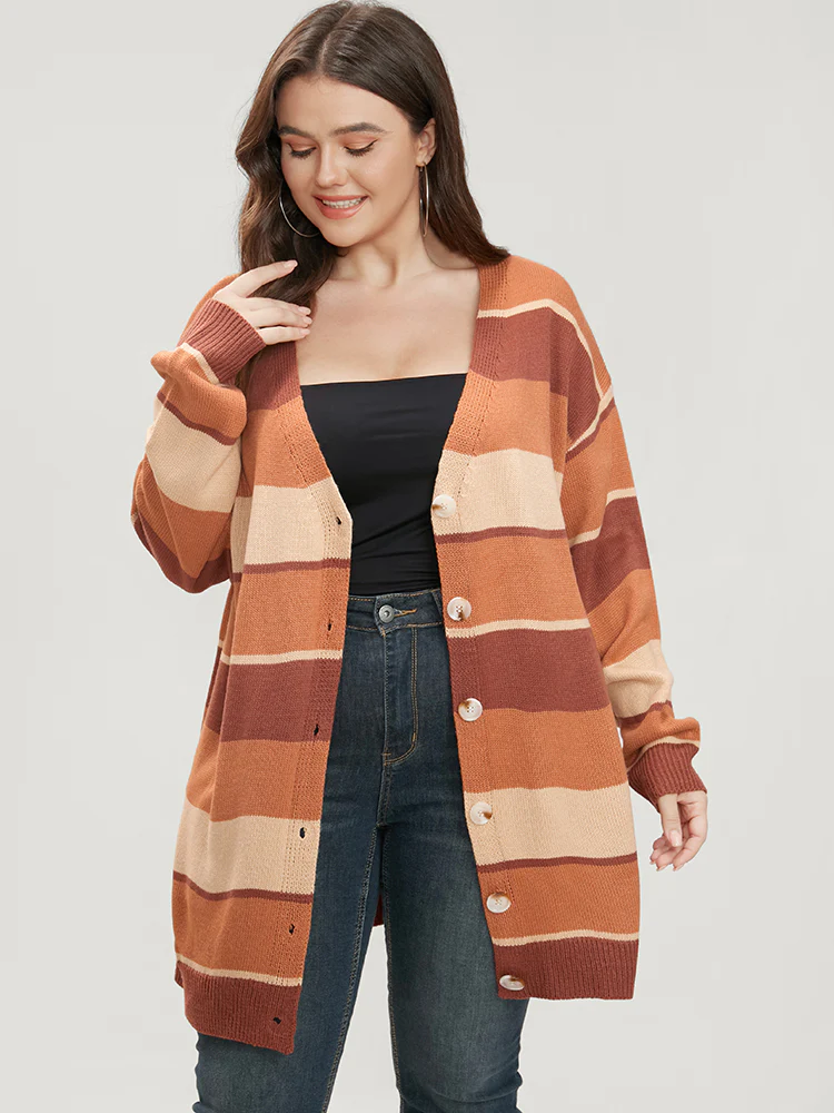 Colorblock Contrast Pointelle Knit Button Front Cardigan - Image 3