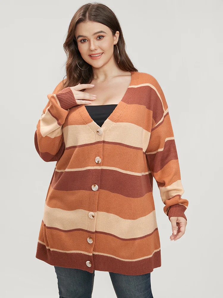 Colorblock Contrast Pointelle Knit Button Front Cardigan - Image 4
