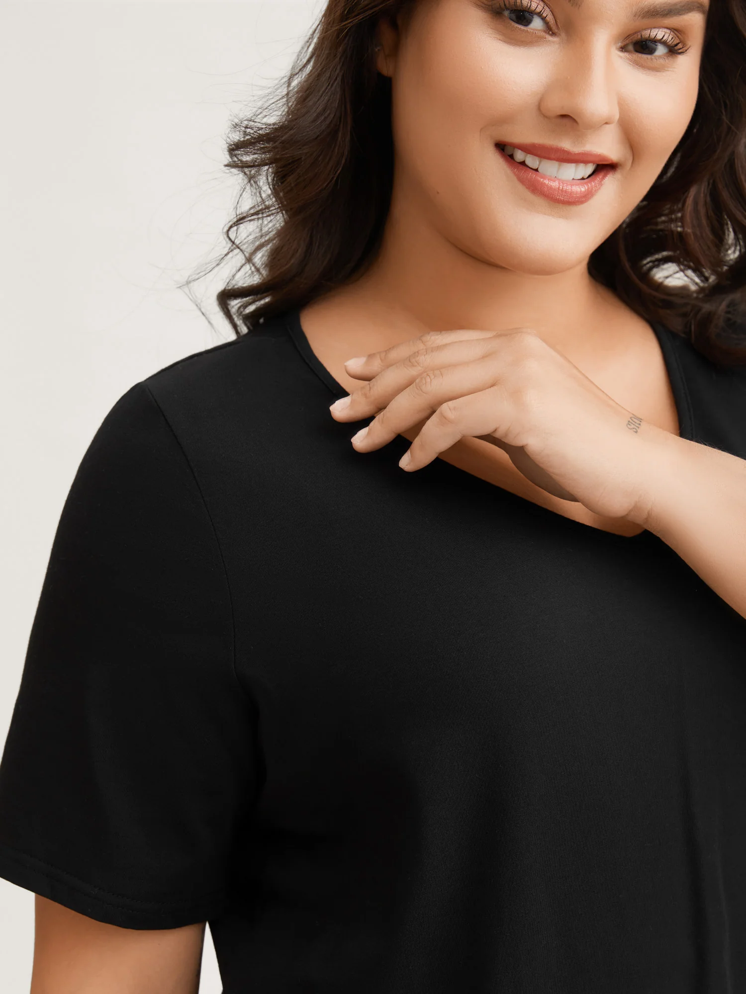 Cotton V Neck Plain Basic T-shirt - Image 6