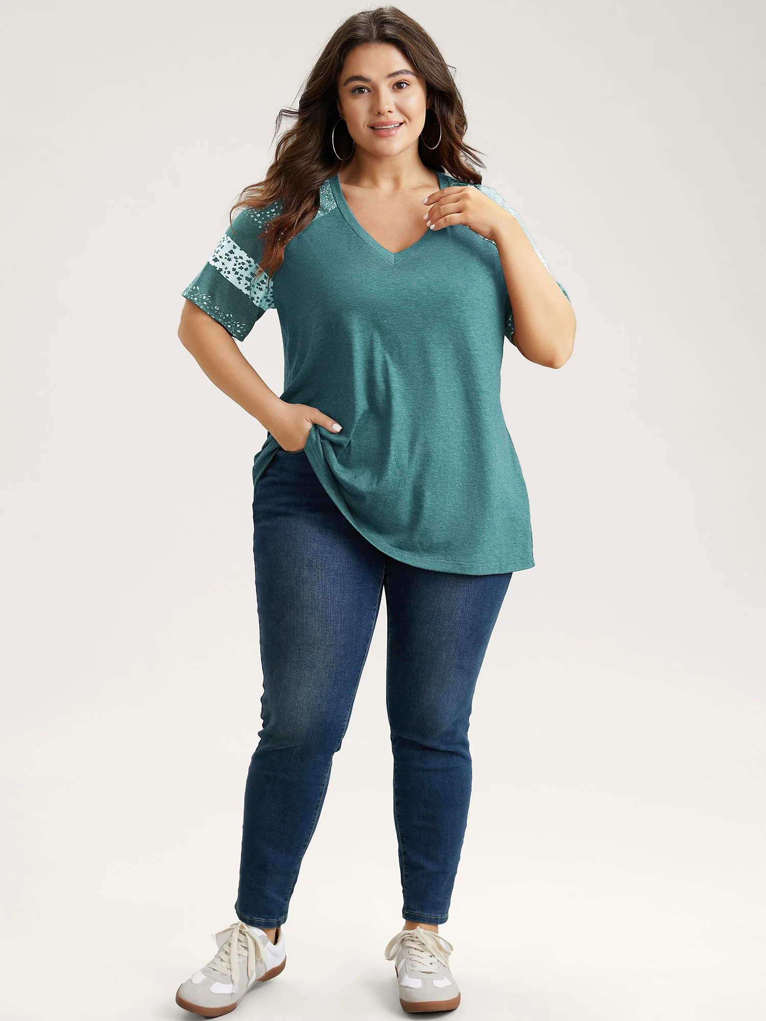 Ditsy Floral Colorblock Contrast Raglan Sleeve T-shirt - Image 26