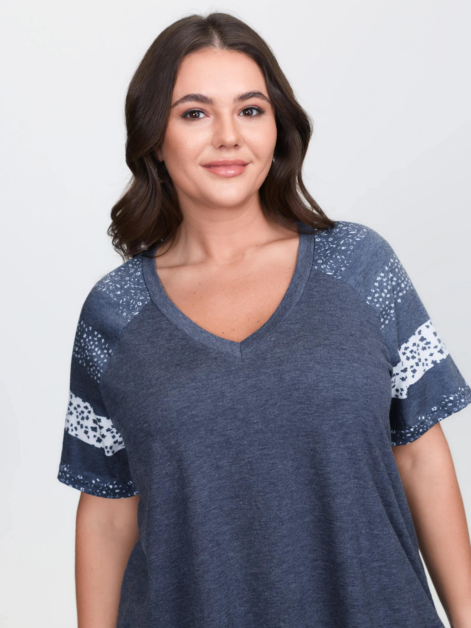 Ditsy Floral Colorblock Contrast Raglan Sleeve T-shirt - Image 3