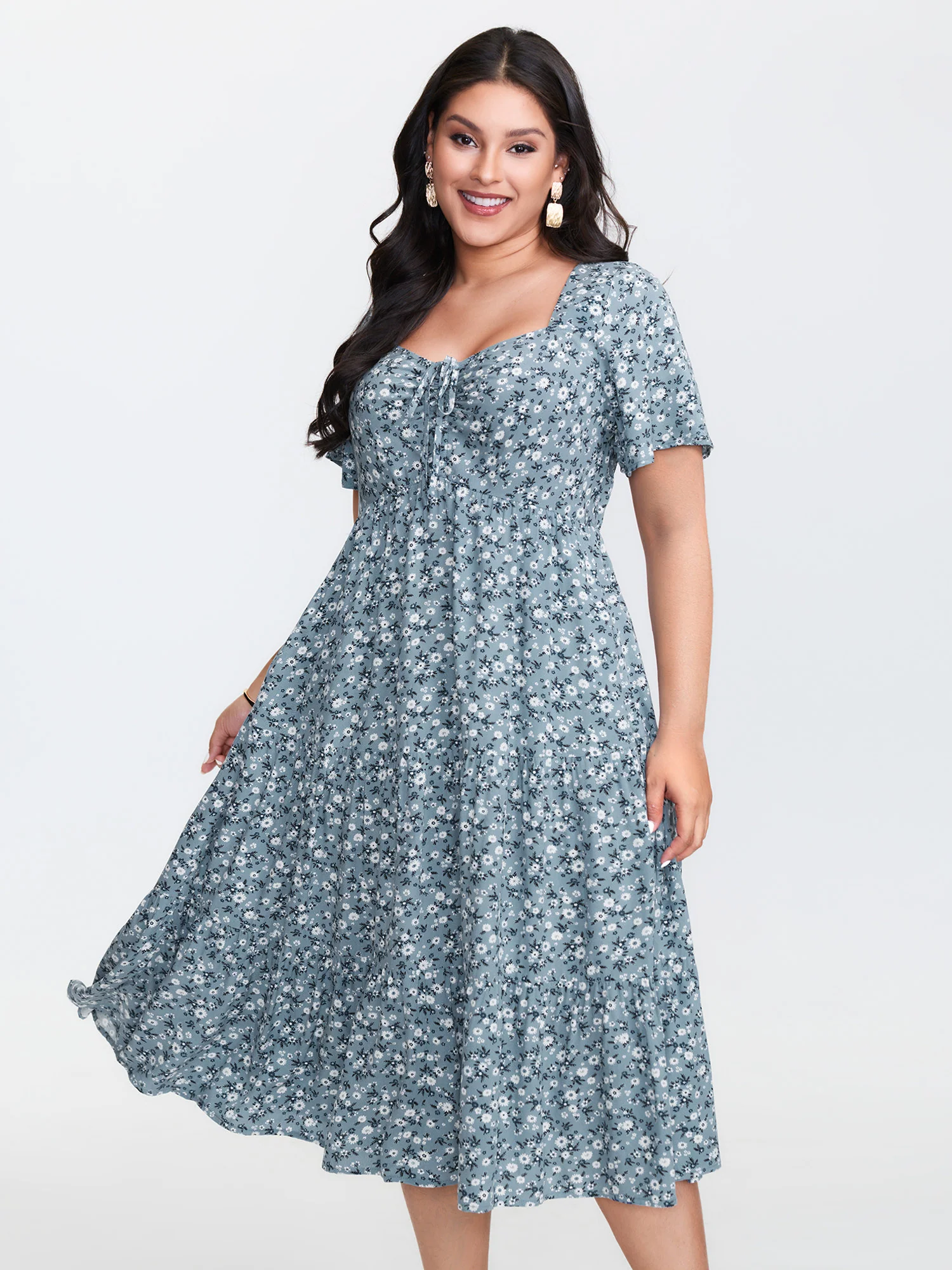 Ditsy Floral Sweetheart Drawstring Pocket Tiered Dress - Image 13