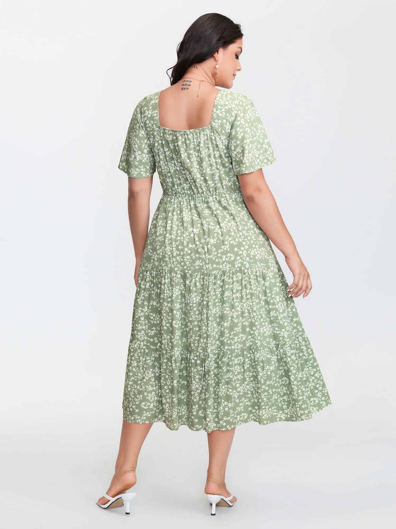 Ditsy Floral Sweetheart Drawstring Pocket Tiered Dress - Image 20