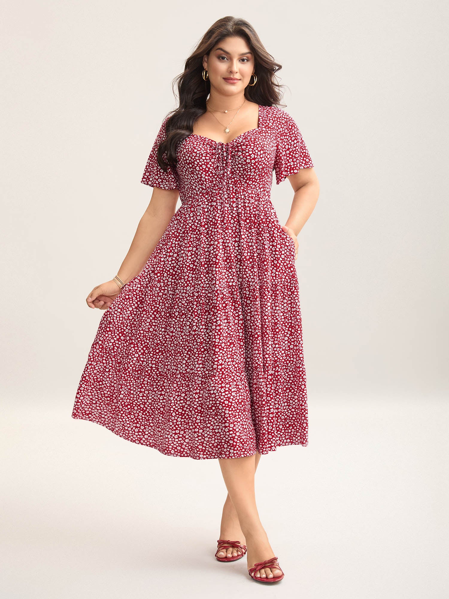 Ditsy Floral Sweetheart Drawstring Pocket Tiered Dress - Image 29