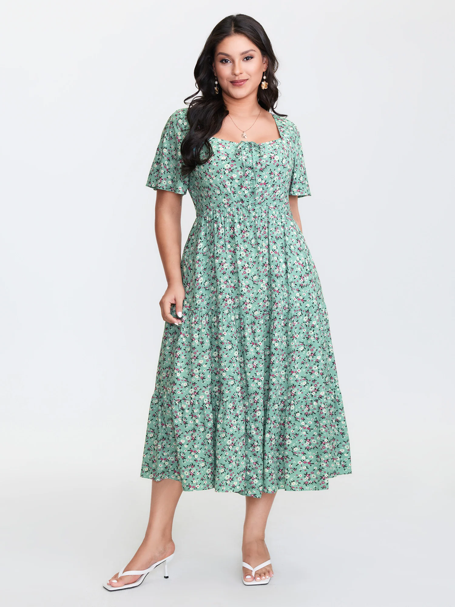 Ditsy Floral Sweetheart Drawstring Pocket Tiered Dress - Image 7