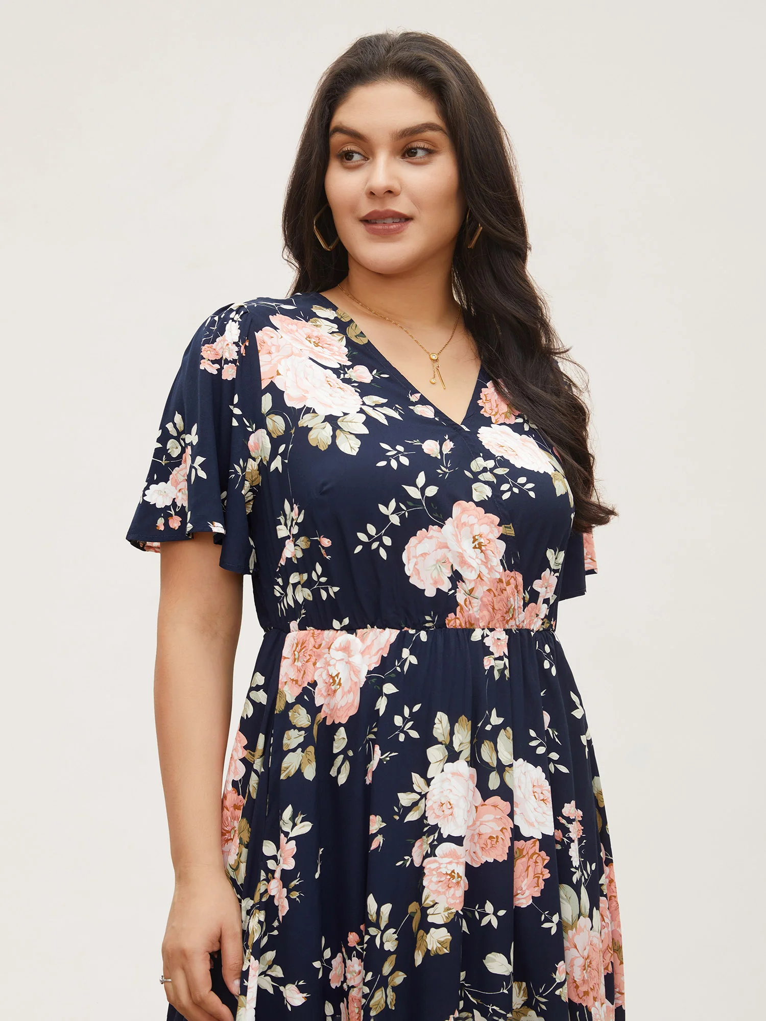 Bloom Dress - Flutter Sleeve Ditsy Floral Pocket Split Maxi Dress - Image 3