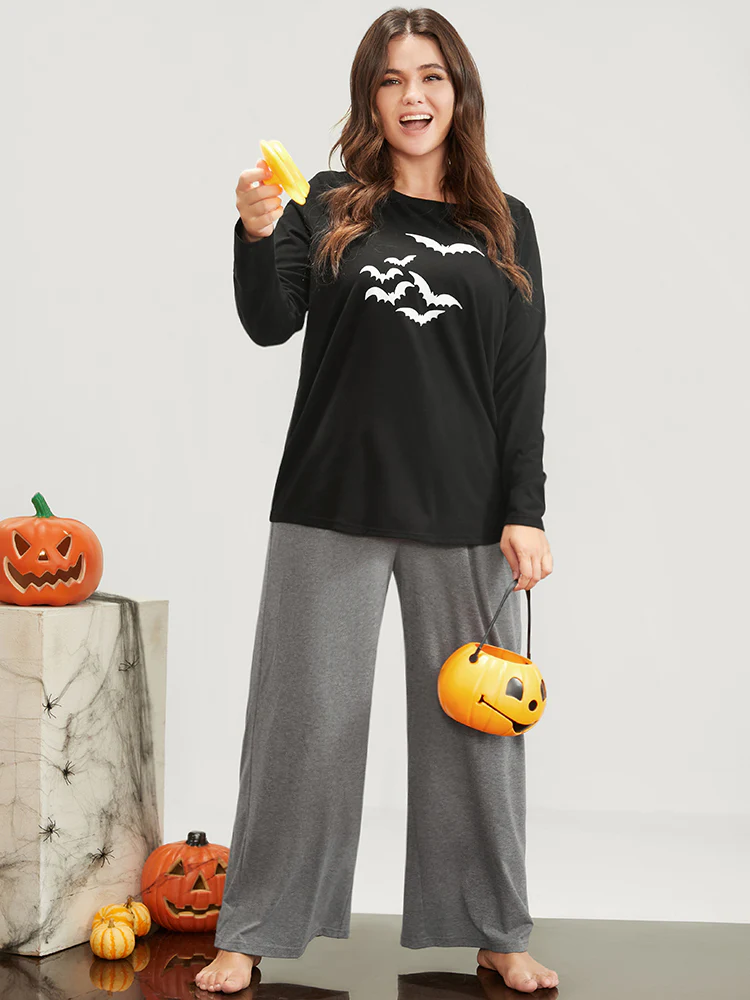Halloween Bat Print Round Neck Pajama Set - Image 4