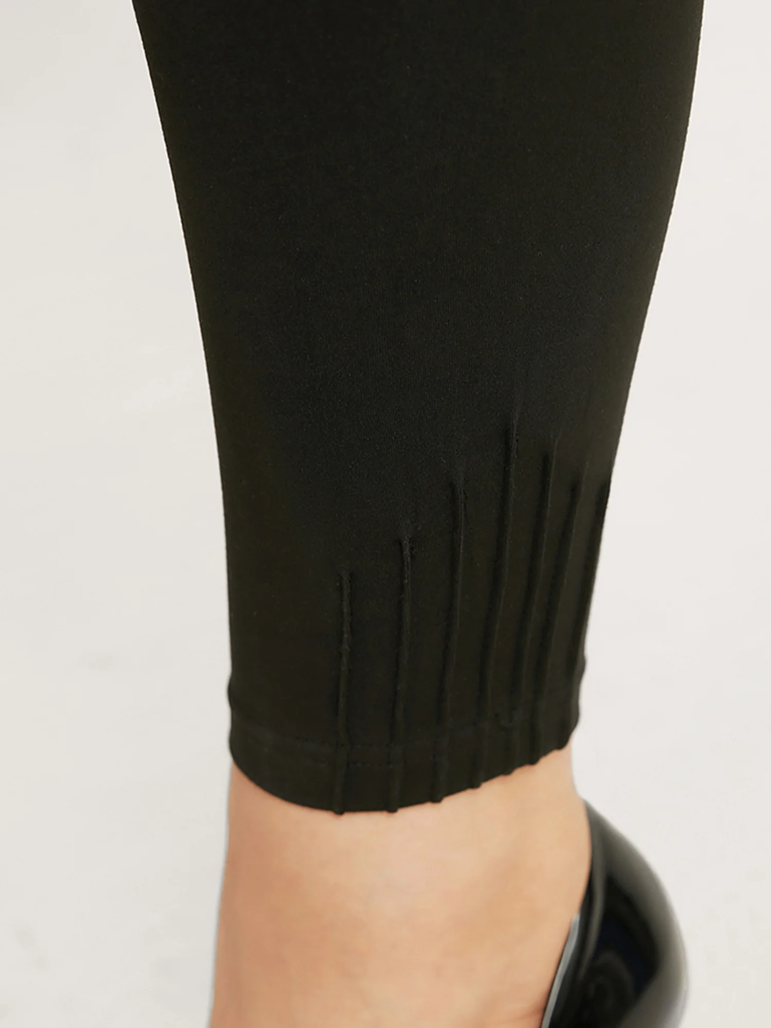 High Rise Pleated Elastic Waist Skinny Leggings - Image 5