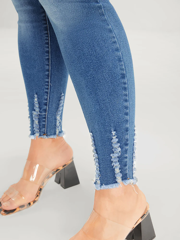 Skinny Very Stretchy Mid Rise Medium Wash Pocket Jeans - Image 6