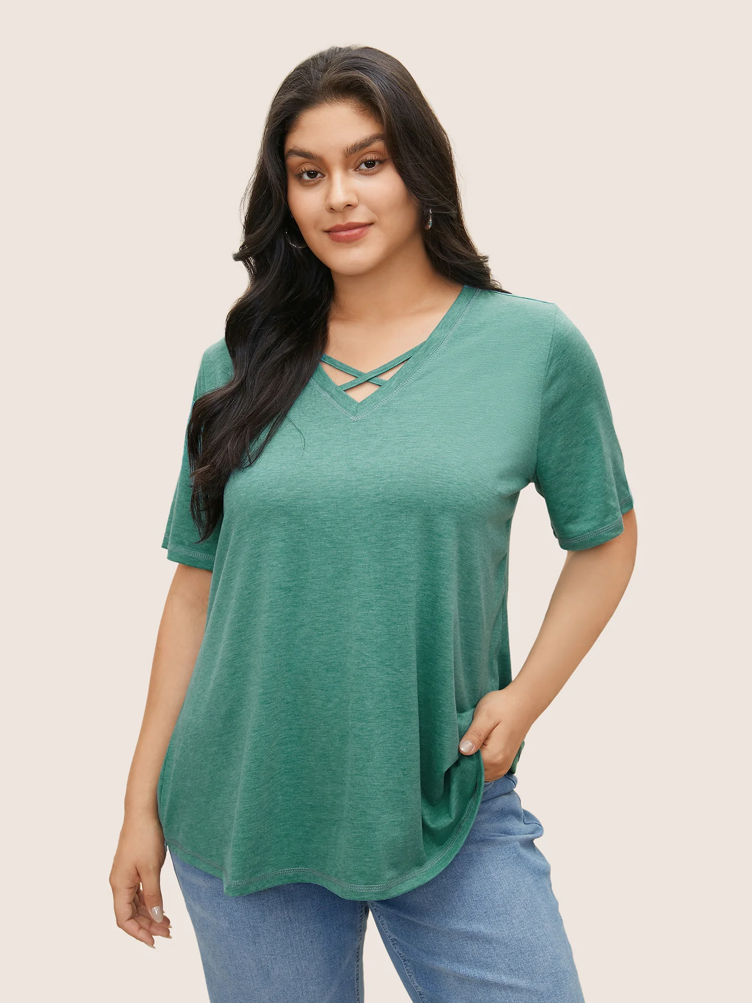 Solid Crisscross Neck Contrast Stitch T-shirt - Image 19