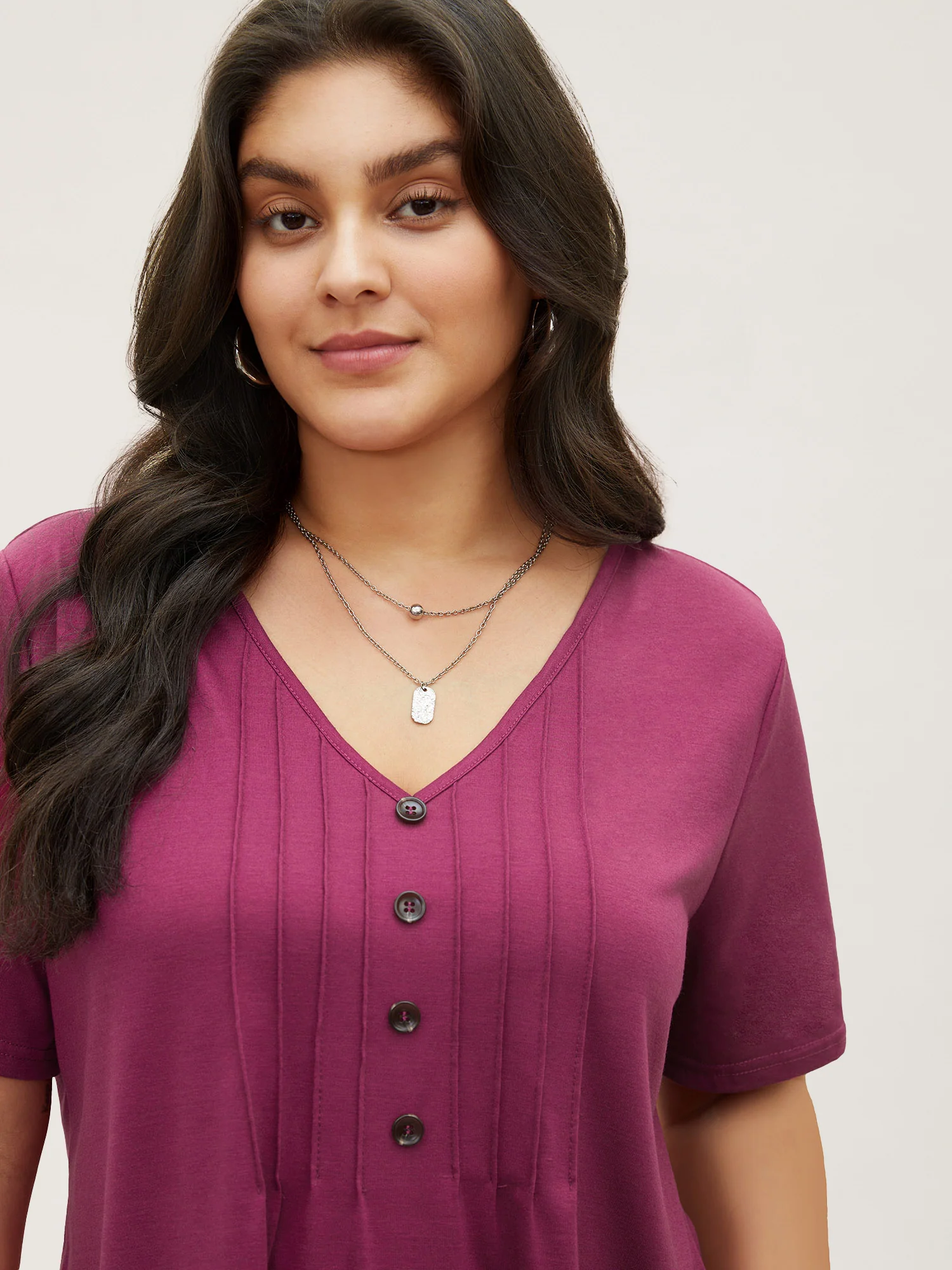 Solid Pleated Front Button Detail V Neck T-shirt - Image 4