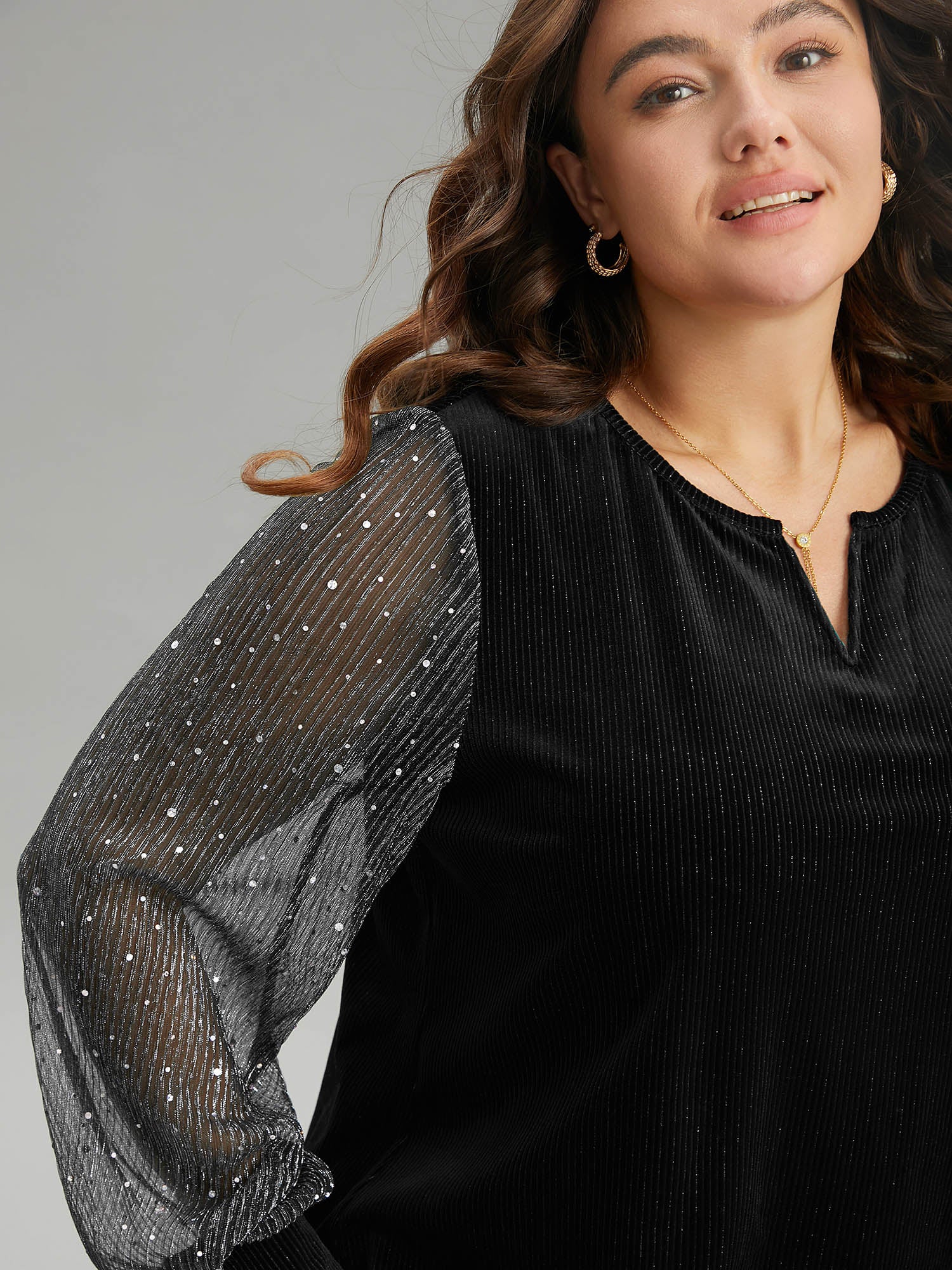 Velvet Patchwork Mesh Sequin Notched T-shirt - Image 9