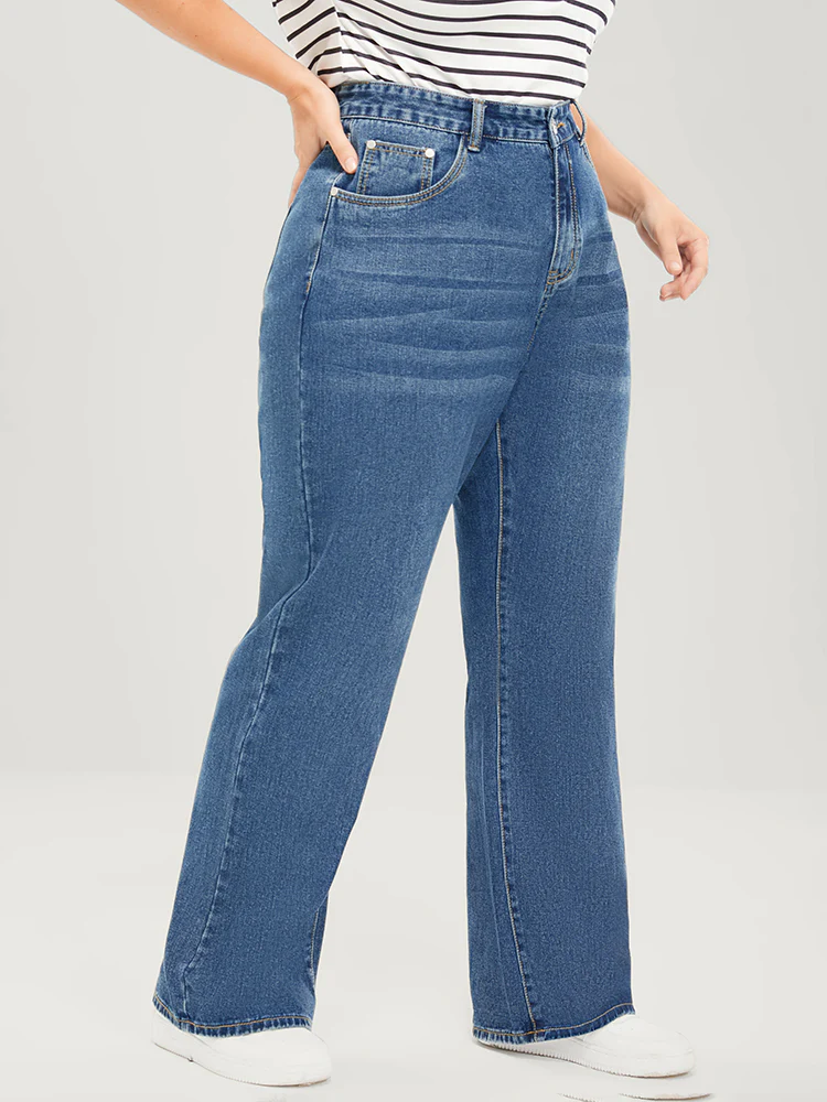 Wide Leg Moderately Stretchy High Rise Medium Wash Jeans - Image 3